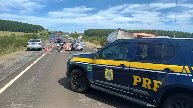 ACIDENTE | Colisão na BR-290 em Rosário do Sul deixa dois mortos