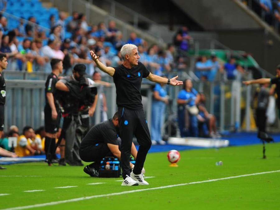 Castro lamenta empate com o Juventude, mas vê Grêmio em evolução: “Salto qualitativo”
