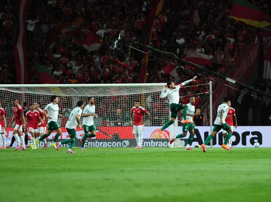 Inter perde para o Palmeiras e entra na zona do rebaixamento