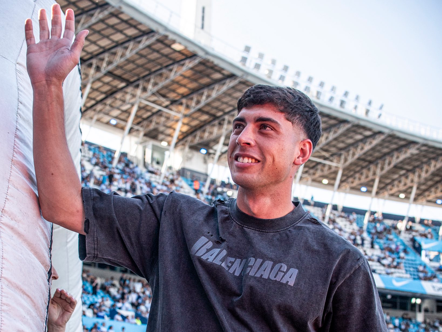 Novos reforços chegam para dar mais vitalidade ao meio-campo do Grêmio