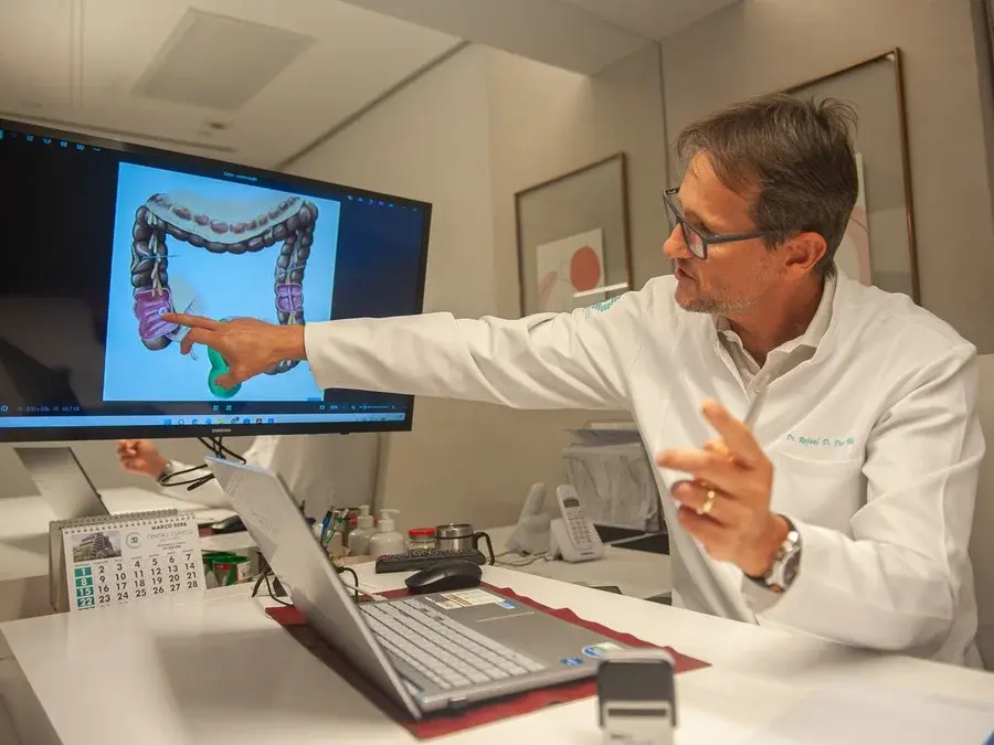 Com crescimento de câncer colorretal entre jovens, campanha estimula prevenção e diagnóstico precoce