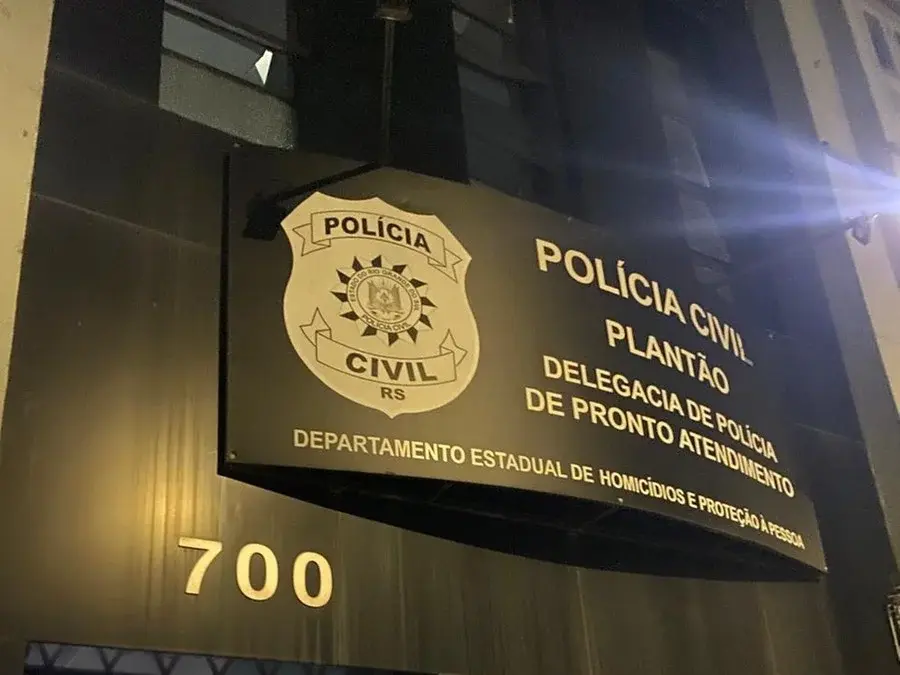 Mulher é esfaqueada por ex-companheiro na zona Leste de Porto Alegre