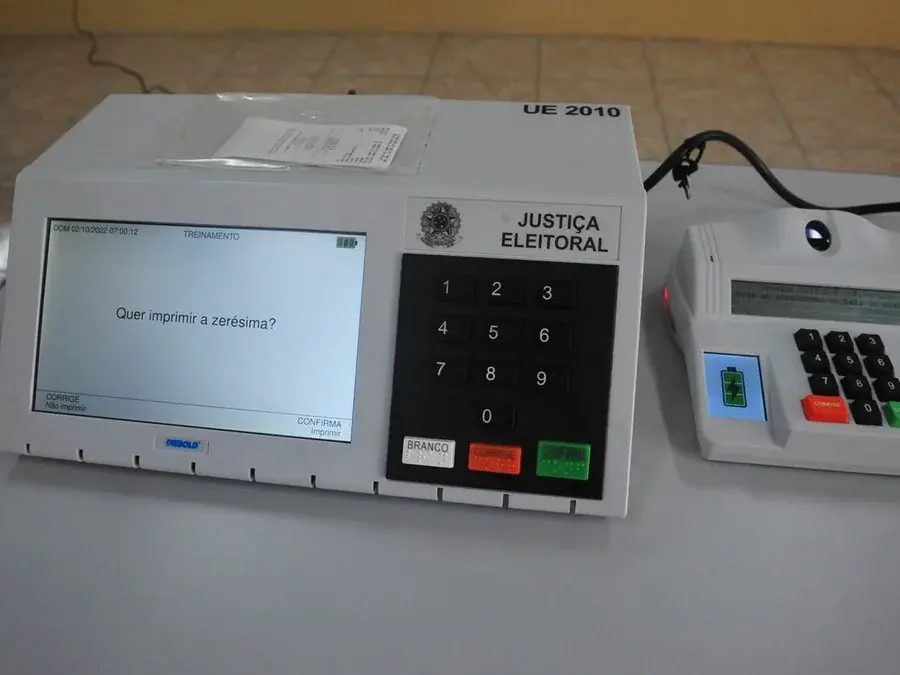 Pesquisa revela cenário na corrida eleitoral pelo Senado no RS