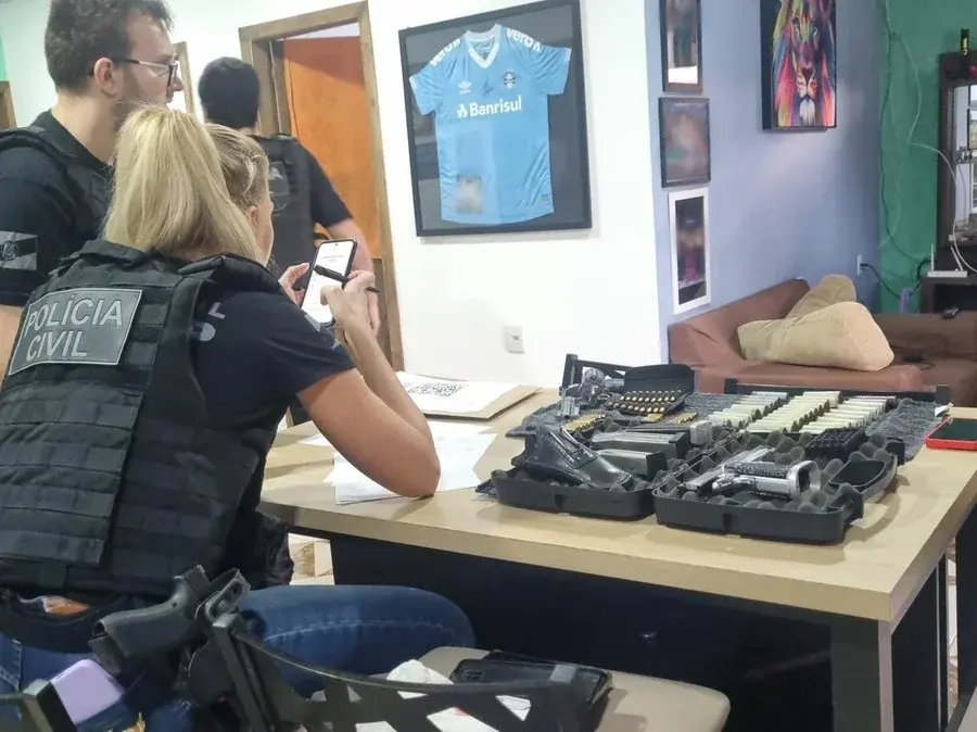 Polícia deflagra operação para combater desvio de recursos de emendas parlamentares em Porto Alegre