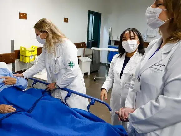 Porto Alegre, 254 anos: oncologia e psiquiatria são as principais demandas na saúde