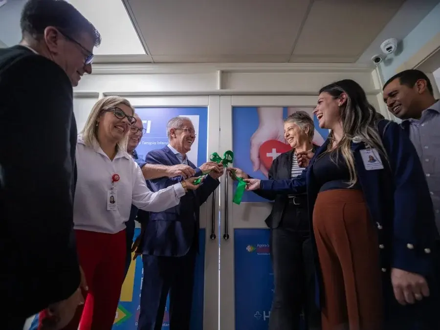 Prefeitura de Canoas entrega reforma da UTI e abre 10 novos leitos no Hospital Universitário