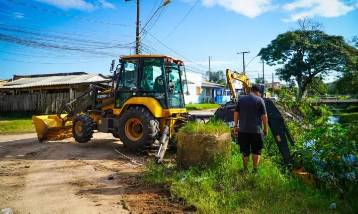 Com mais de 290 cargas de resíduos retiradas de valos, Prefeitura de Guaíba avança em ações preventivas
